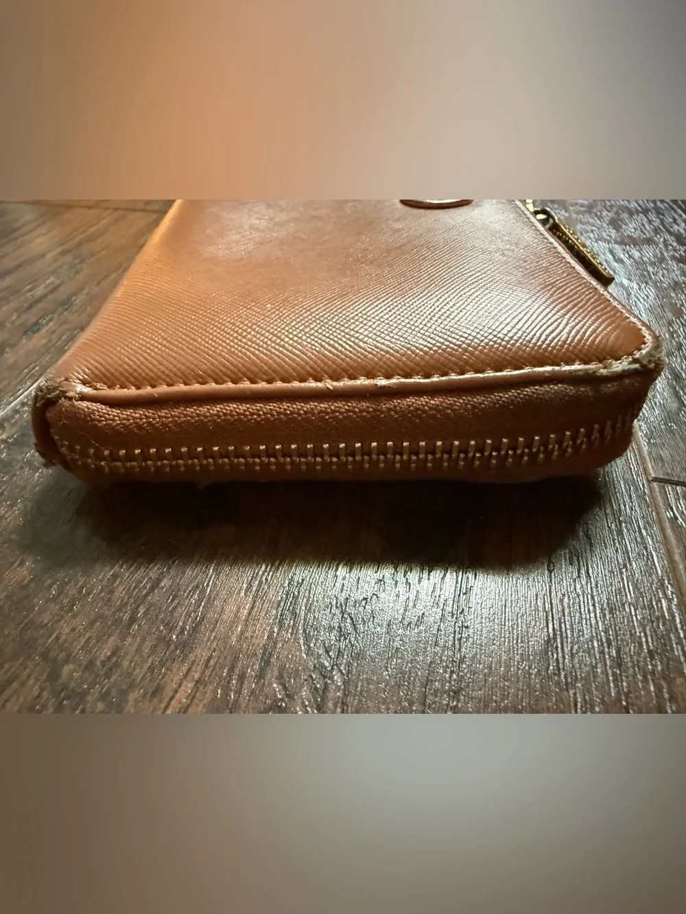 Tory Burch Robinson Zip Around Wallet - Cognac Brown